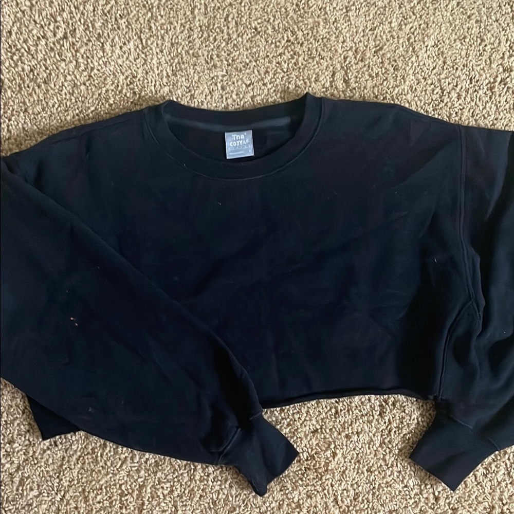 Aritzia cozy fleece boyfriend cropped sweatshirt